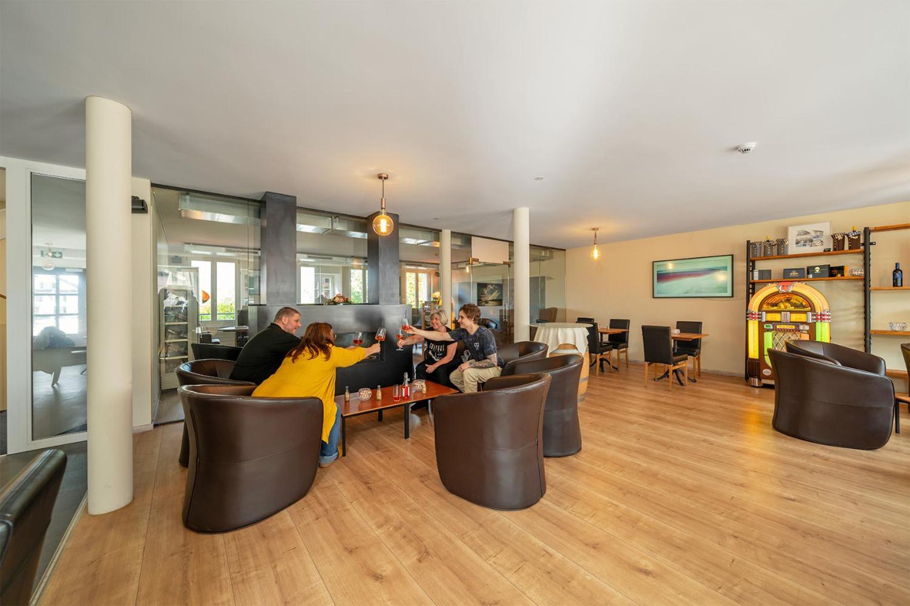 Aparthotel Baeren Seengen Kültér fotó